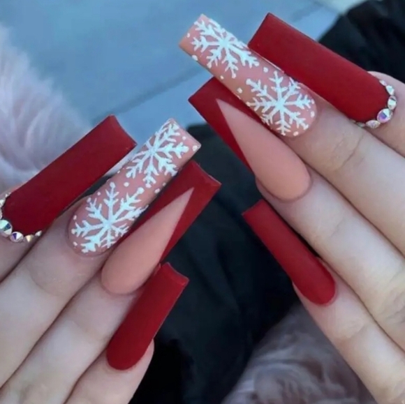 24 Pieces Fake press on nails - Picture 1 of 7